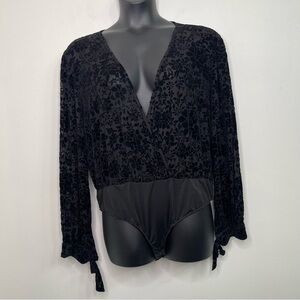 Black Velvet Floral Burnout Long-Sleeve Bodysuit by OHS Clothing in Size 3X